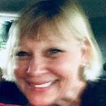 Profile Picture of Lisa Eckardt Houfek (@eckardthoufek) on Instagram