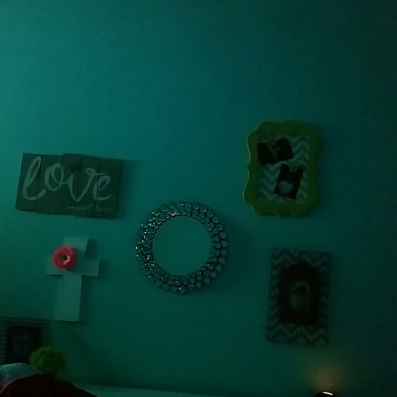 Profile Picture of Debra Wallrath (@dwallrath1) on Poshmark