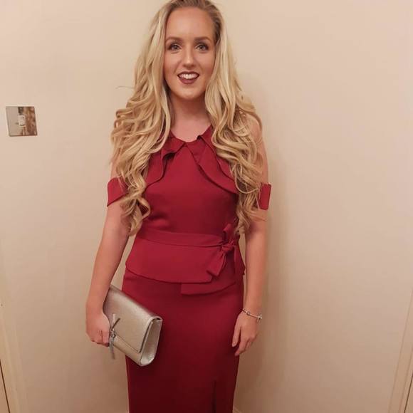 Profile Picture of Chloe Matthews (@chloematthews15) on Poshmark