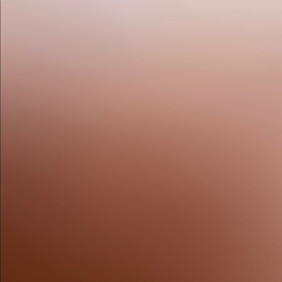 Profile Picture of Beverly Debruce (@beverlydebruce) on Poshmark