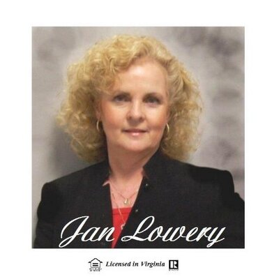 Profile Picture of Jan Lowery (@JanLowery22) on Twitter