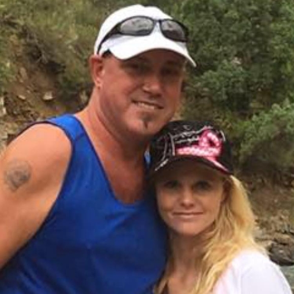 Profile Picture of Katy Passauer (@curliskaty2015) on Poshmark