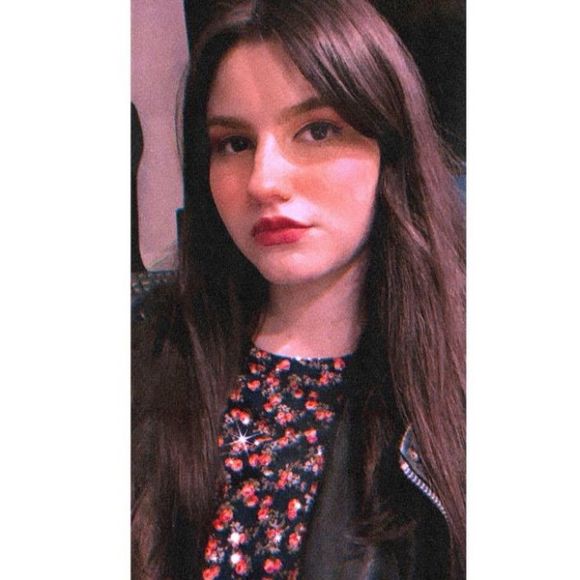 Profile Picture of Lucia Arango (@luci0302) on Poshmark