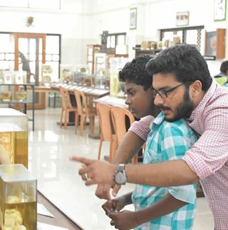 Profile Picture of Shahin Shah (@shahinshah.mon) on Facebook