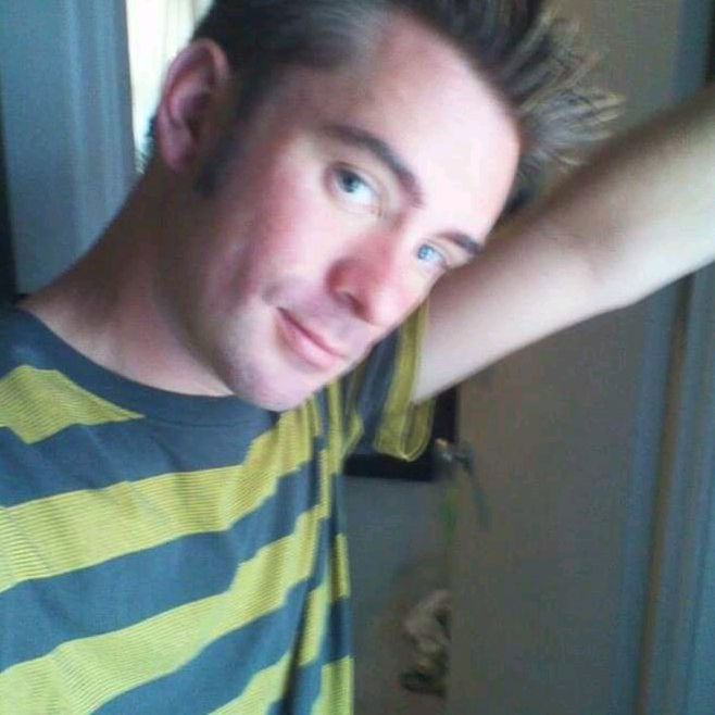 Profile Picture of James Query (@jamesquery70) on Tiktok