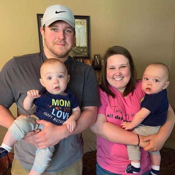 Profile Picture of Whitney Caselden (@wduncan0711) on Poshmark