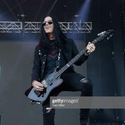 Profile Picture of Todd Kerns Budapest (@DAMMITHungary) on Twitter