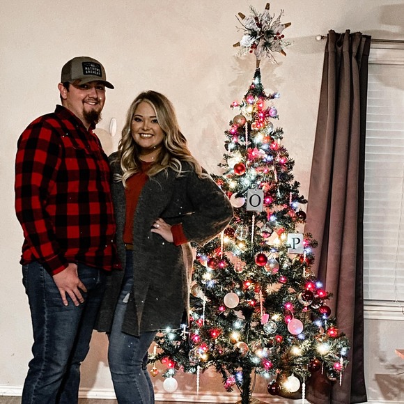 Profile Picture of Mackenzie Obert (@kenzobert) on Poshmark