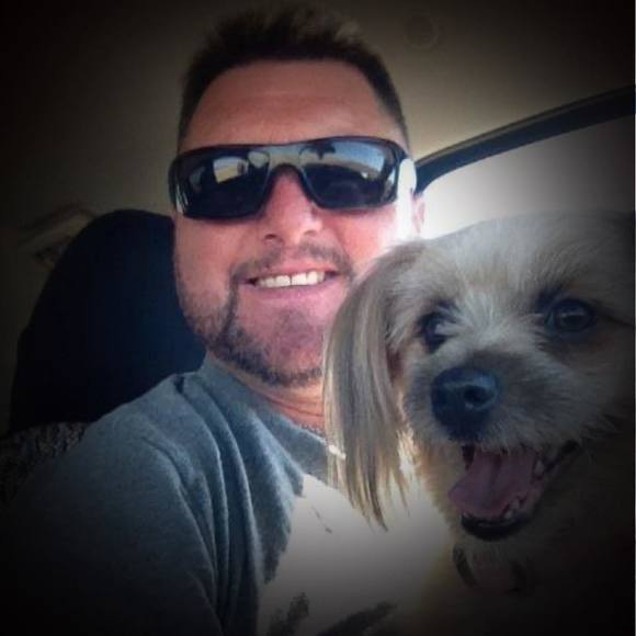 Profile Picture of Marie Kearley (@mariekearley) on Poshmark