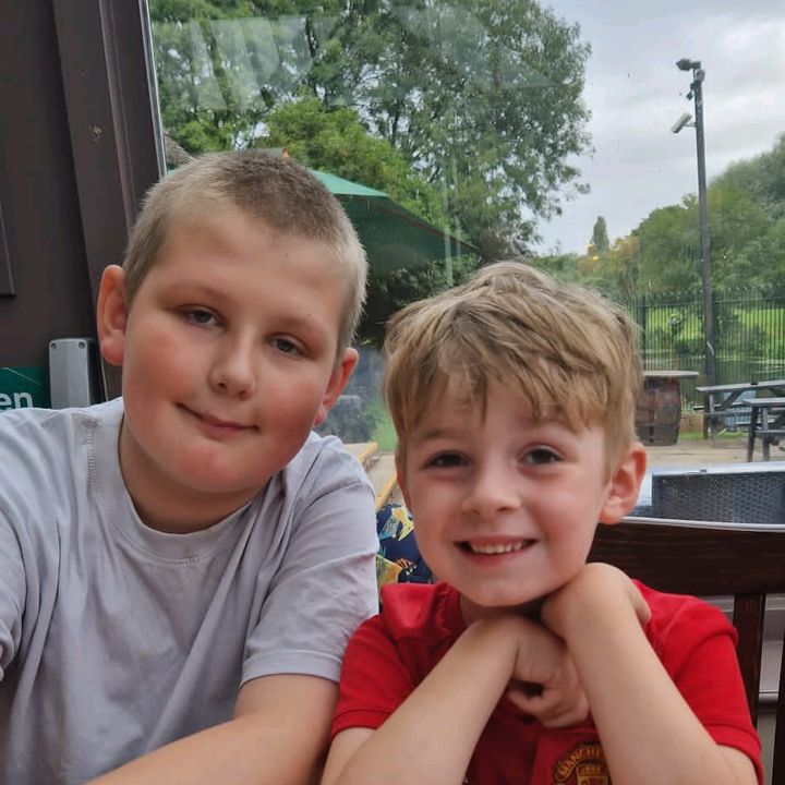 Profile Picture of robert (@roberttomlinson11backup) on Tiktok