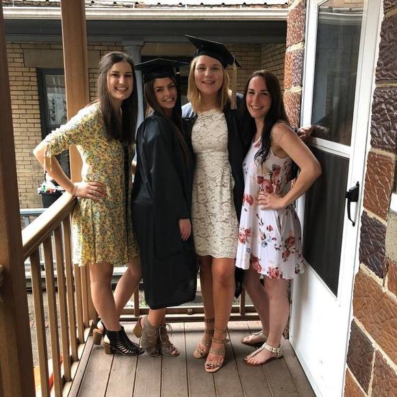 Profile Picture of Emily Cifranic (@ecifranic) on Poshmark