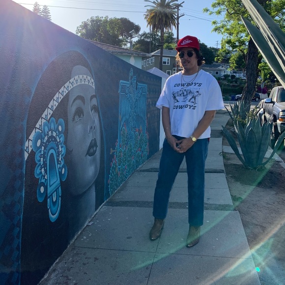 Joshua Valdivia - Poshmark Profile Picture of Joshua Valdivia (@joshuapvaldivia) on Poshmark