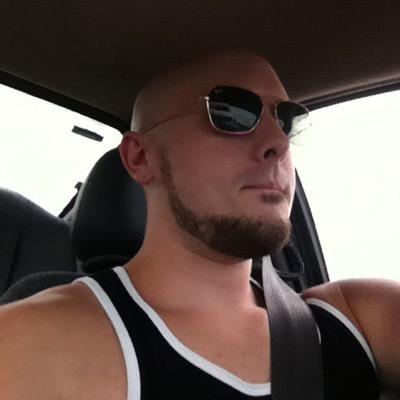 Profile Picture of Jeff Cowles (@pilotforhire1) on Twitter