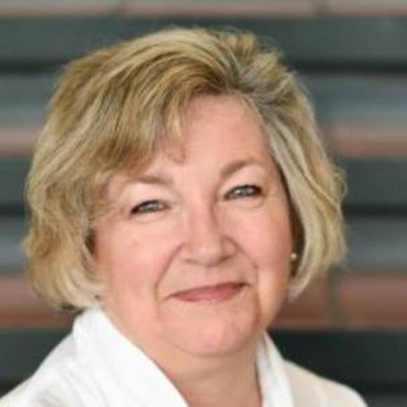 Profile Picture of Marianne Wright (@mariannewrig513) on Poshmark