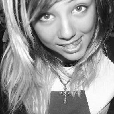 Profile Picture of Bianca Jeanette Gray (@Bee_Jeanette) on Twitter