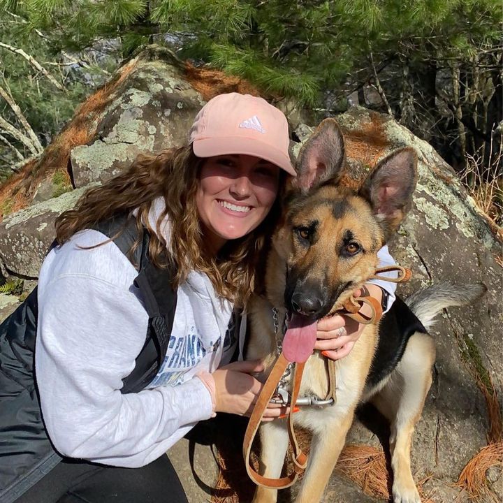 Profile Picture of Jenna Carlson (@jennacarlson77) on Tiktok