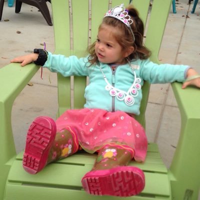 Profile Picture of Ktitone (@kimberly_titone) on Twitter