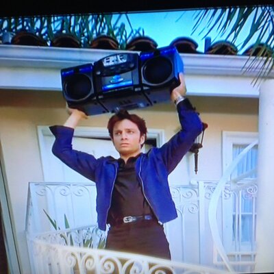 Profile Picture of Michael Nusbaum (@mikenuz8989) on Twitter