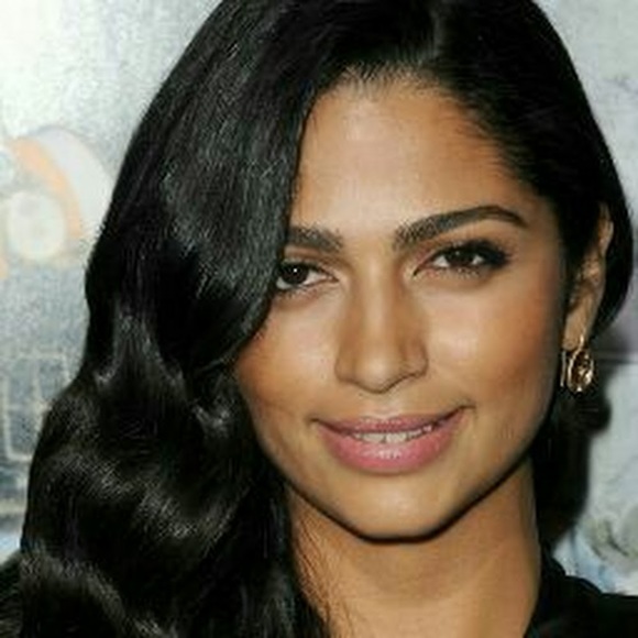 Profile Picture of Maria Silva (@mariasilsil17) on Poshmark