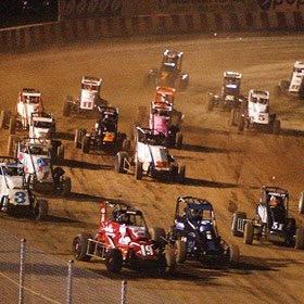 Profile Picture of Angell Park Speedway (@wiscodirt) on Twitter
