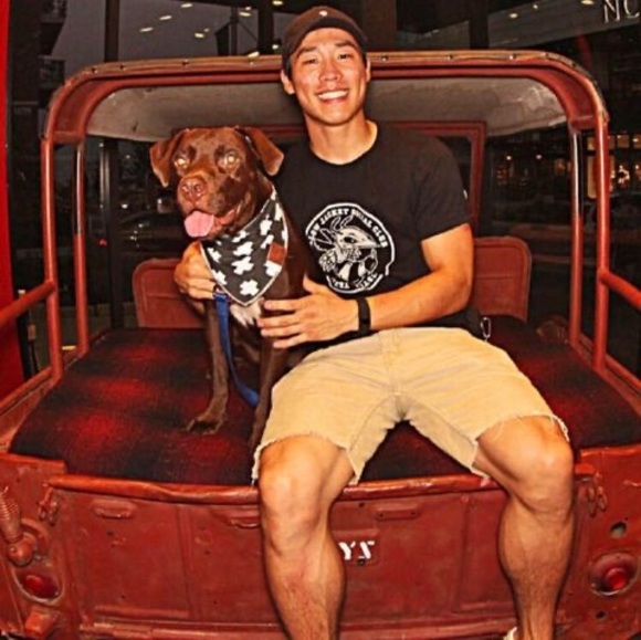 Profile Picture of Eric Sim (@iammrawesome) on Poshmark