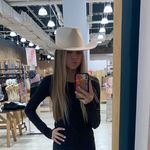Profile Picture of Carly Oldenhof (@carlyoldenhof) on Instagram