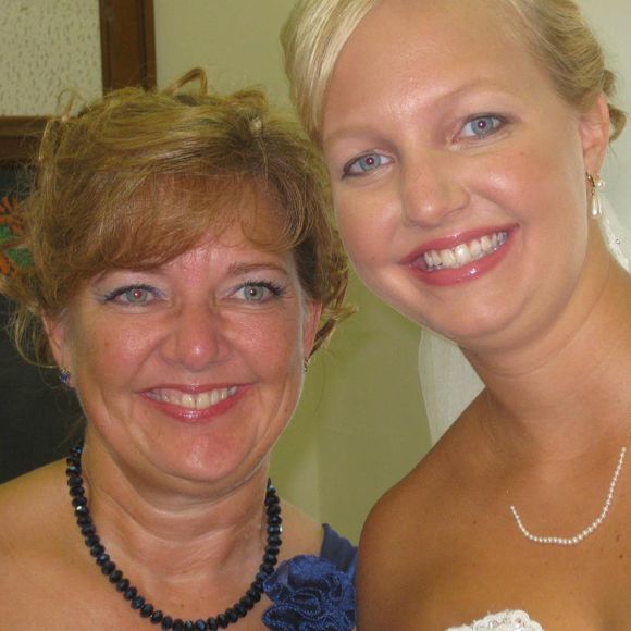 Profile Picture of Christine Grzegorczyk (@christine6nurse) on Poshmark