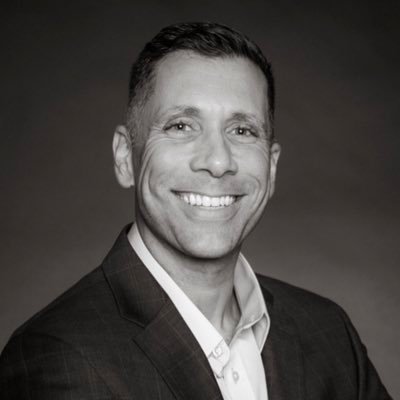 Profile Picture of Jeffrey A. Clow (@ClowJeffrey) on Twitter
