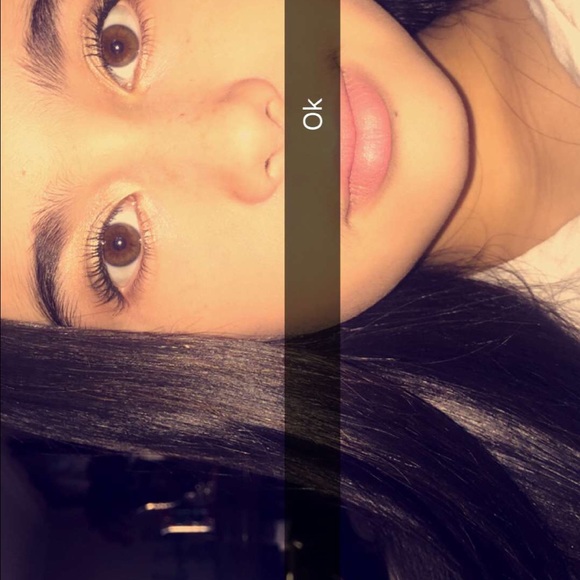 Profile Picture of Thalia Jimenez (@thaliajimenezu) on Poshmark