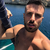 Profile Picture of Carlo Basile (@CarloBasile89) on Youtube