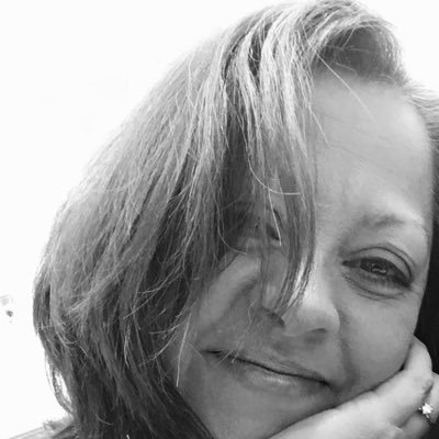 Profile Picture of Pam's Page (@PamelaLongGreen) on Twitter