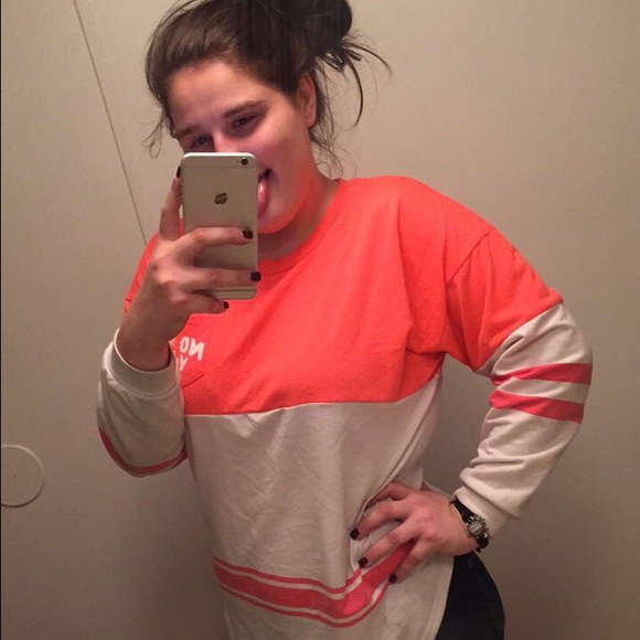 Profile Picture of Cordelia Smith (@tortillasmith) on Poshmark