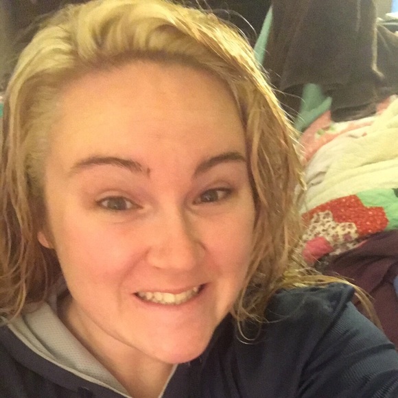 Profile Picture of Jessica Kirby (@jkirby1025) on Poshmark