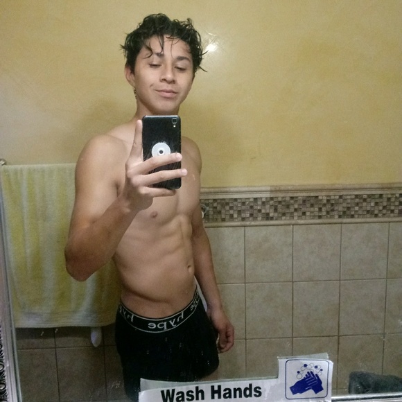Profile Picture of Francisco Salado (@francisc1176) on Poshmark