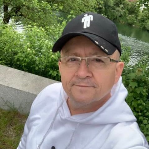 Profile Picture of Michael USA (@michael365854) on Tiktok