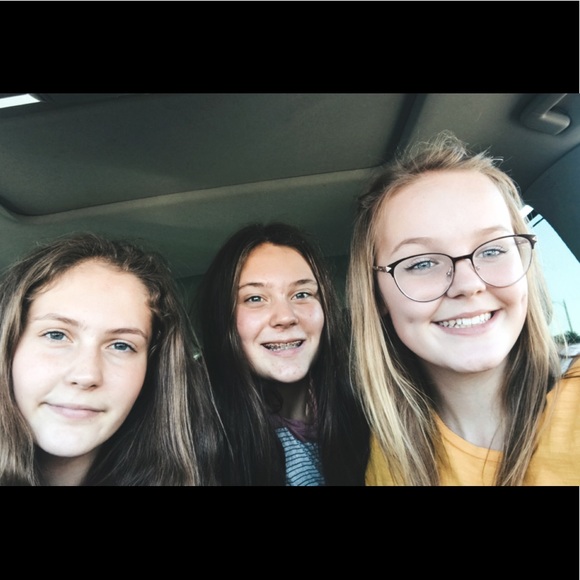 Profile Picture of Regan Moritz (@22rmoritz) on Poshmark