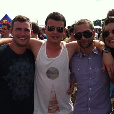Profile Picture of James Towers (@Jtowers1990) on Twitter