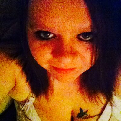Profile Picture of Laura Castiglia (@LauraEngelking) on Twitter