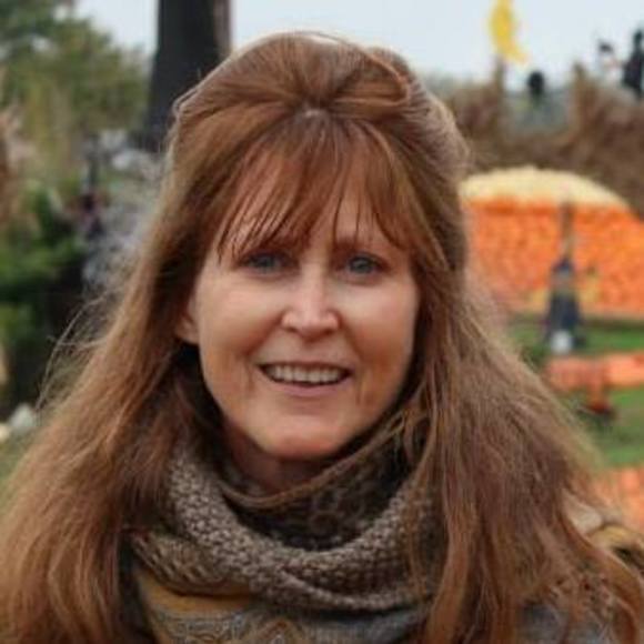 Profile Picture of Katherine Krein (@kreinkk) on Poshmark