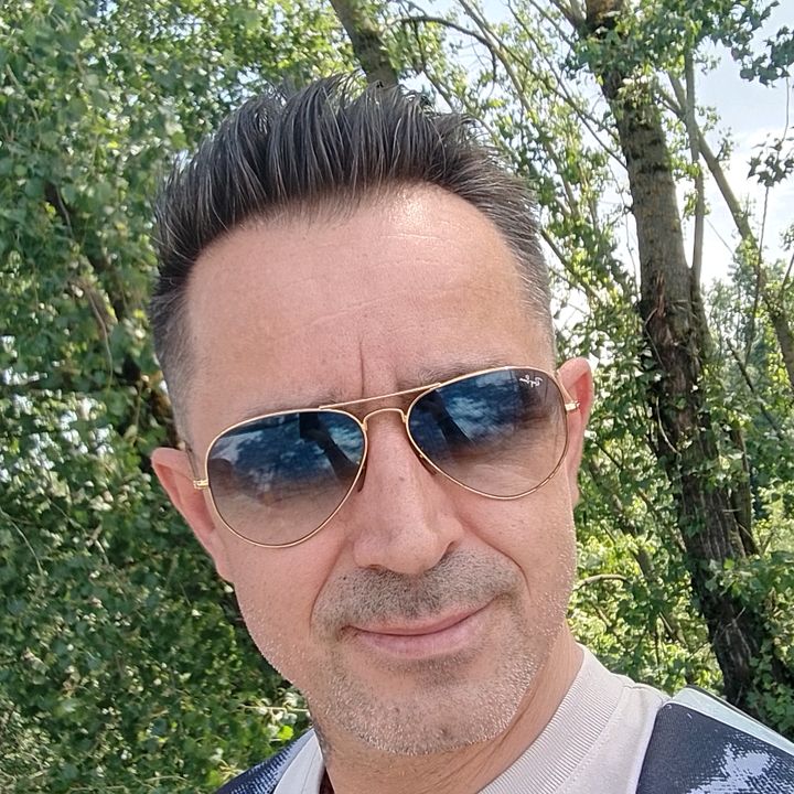 Profile Picture of Robert Beeres (@robertbeeres) on Tiktok