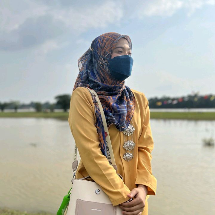 Profile Picture of Eima Nazimah (@eimanazimah) on Tiktok
