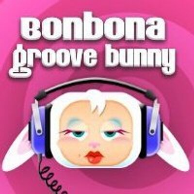 Profile Picture of Yvonne Herrera (@Groove_Bunny) on Twitter