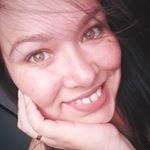 Profile Picture of Carla 🌾 (@carlapoppinger) on Instagram