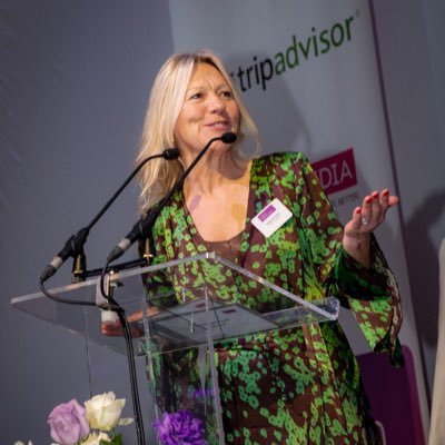 Profile Picture of Deborah Potts (@DeborahPotts11) on Twitter