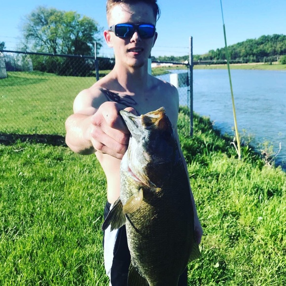 Profile Picture of Jacob Baird (@jacobbaird19) on Poshmark