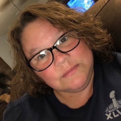 Profile Picture of Kathleen Barnhart (@kbarnhart73) on Twitter