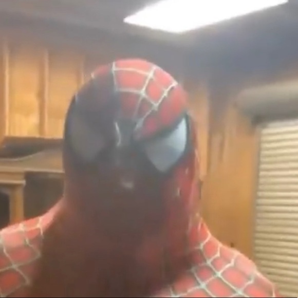 Profile Picture of Michael Barreras (@michsggtfb) on Poshmark