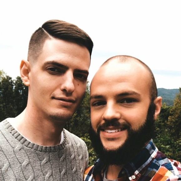 Caleb Hanks - Poshmark Profile Picture of Caleb Hanks (@hankscaleb7) on Poshmark