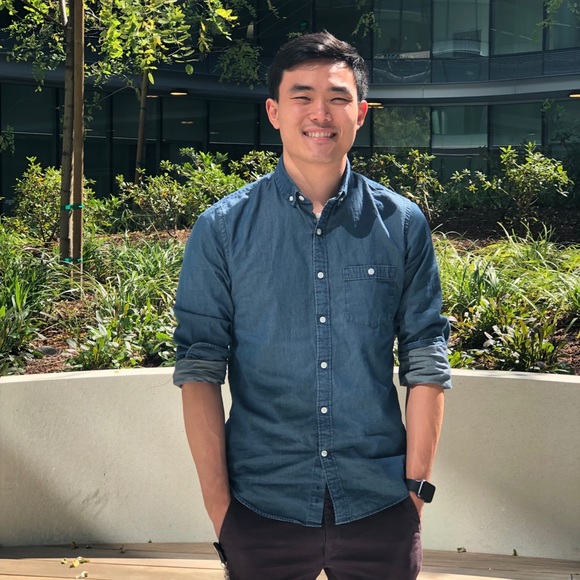 Profile Picture of Miki Nishijima (@mikinishijima) on Poshmark