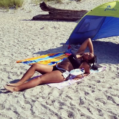 Profile Picture of Gale Vince (@ValGal4life) on Twitter